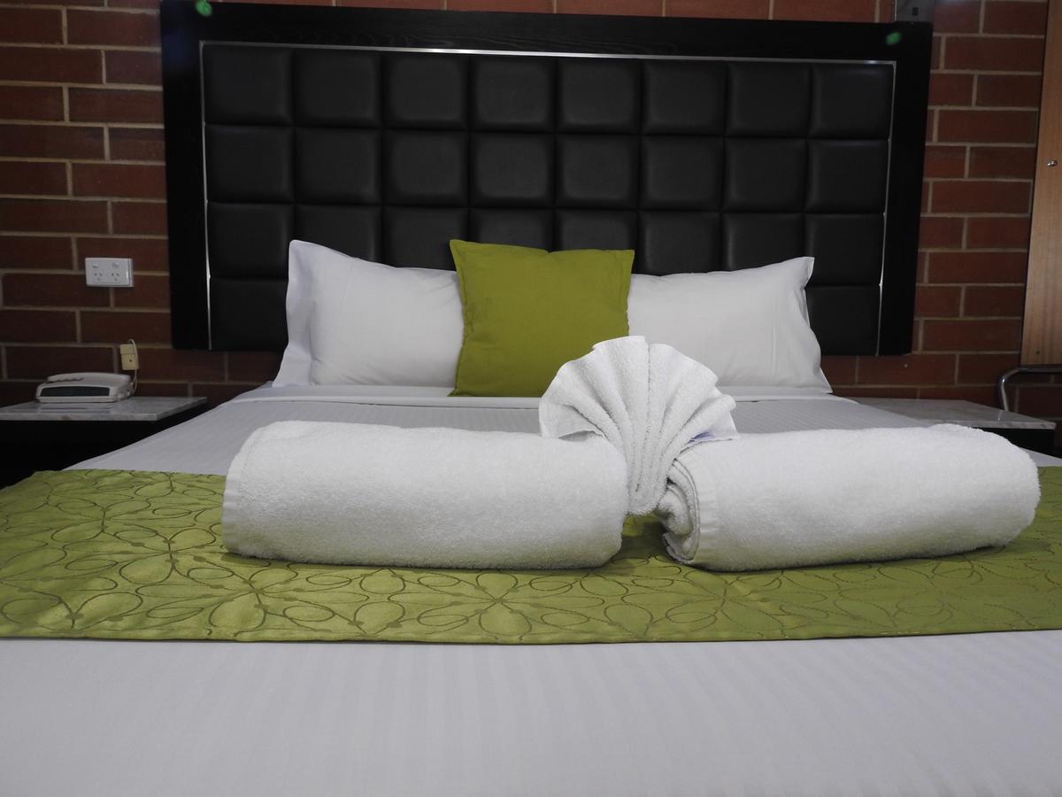 Pooraka Motor Inn Екстер'єр фото