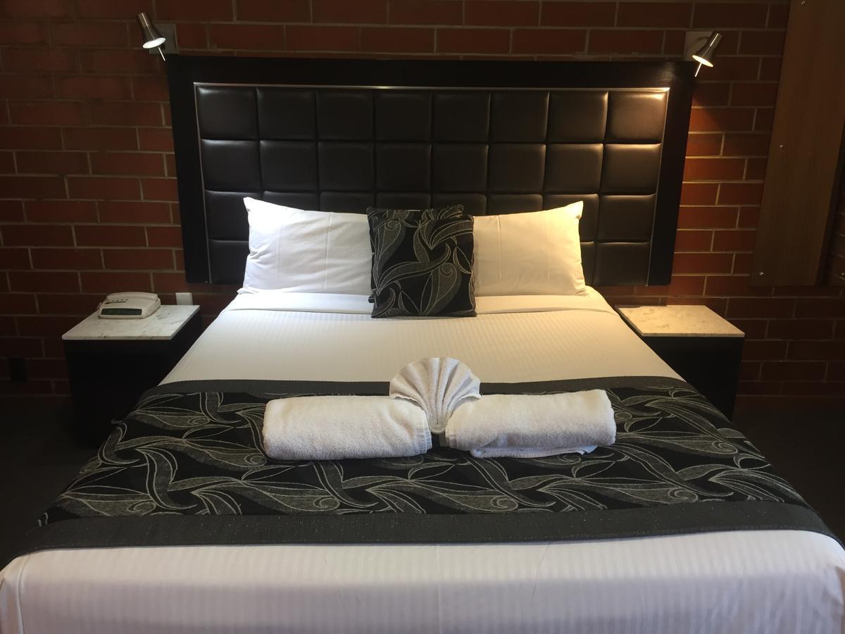 Pooraka Motor Inn Екстер'єр фото